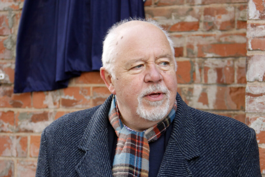 Unveiling of the Larkin Plaque