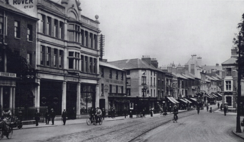 Old photo of the Rover Showroom